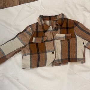 Plaid Button-Front cropped Shacket in Brown and Cream